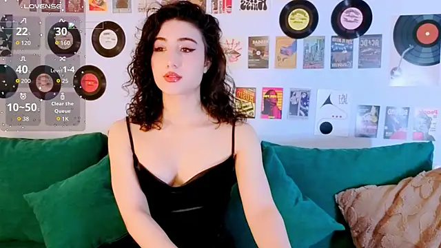 Maya Rogerss online show from May 1, 2026, 3:06 pm