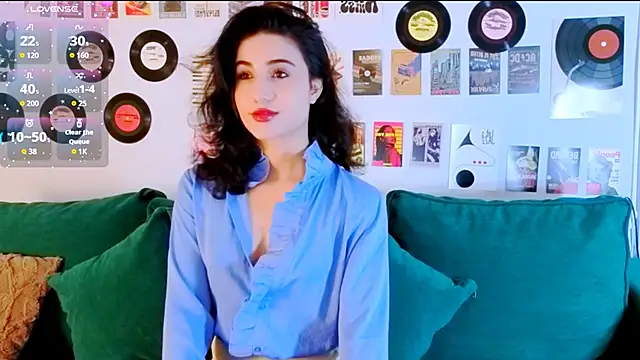 Maya Rogerss online show from May 29, 2026, 2:56 pm