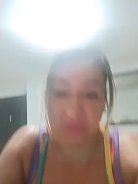 weet Evans    online show from October 30, 2025, 11:01 pm