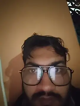 mpaale11 online show from November 25, 2025, 6:47 am