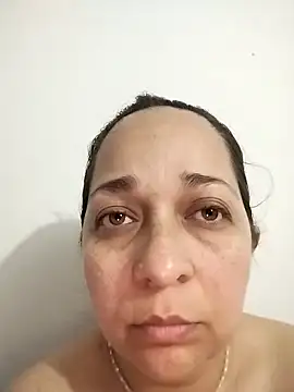 xxx luluu online show from December 1, 2025, 12:06 pm