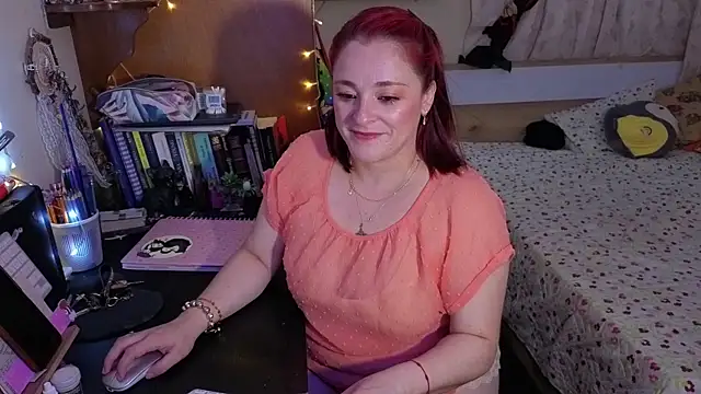 ValkaBlue online show from October 5, 2025, 2:13 am