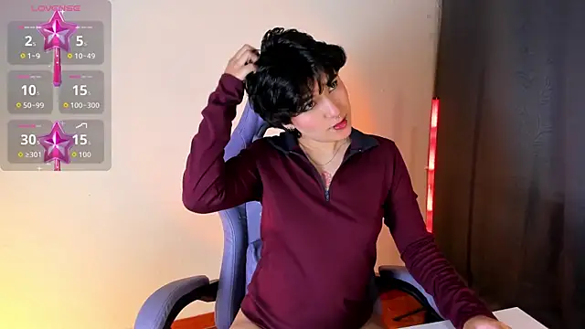 emma cute7 online show from April 22, 2026, 9:38 am