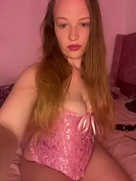 feedeegeorgie online show from May 4, 2026, 10:12 pm