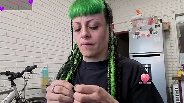 freyaa sorcerees online show from September 29, 2025, 8:03 pm