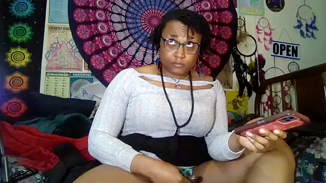 Snapshot of GardeniaFields chatting on July 21, 2026, 7:20 am GardeniaFields online show from July 21, 2026, 7:20 am