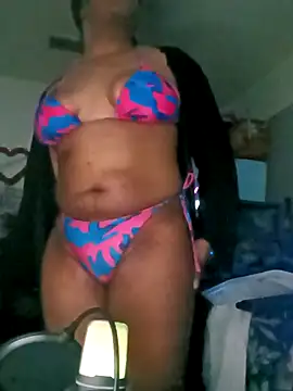 GardeniaFields online show from October 3, 2025, 10:28 am