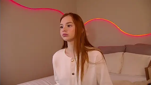 MiraBliss online show from January 15, 2026, 5:27 pm