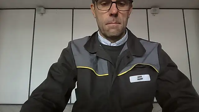 Simon 76 online show from September 25, 2025, 3:18 pm