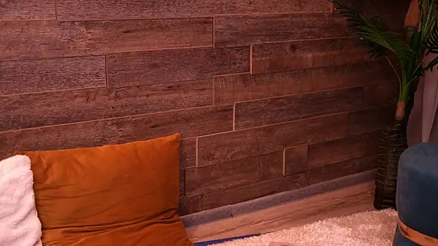 TanyaVonDe online show from October 4, 2025, 5:03 pm