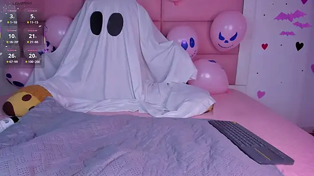 viioletta 18 online show from October 14, 2025, 12:50 pm