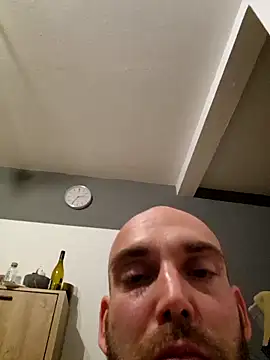 Smokeym123 online show from March 14, 2025, 1:37 am