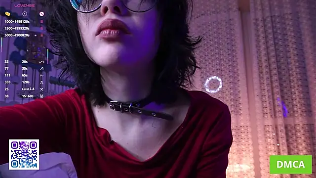 JodyHeap online show from December 21, 2025, 8:42 pm