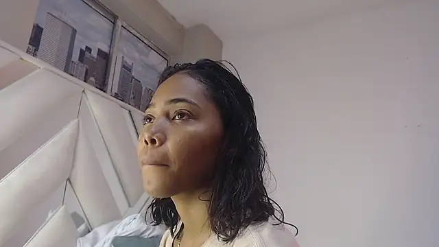 Snapshot of willow_smitt chatting on April 18, 2026, 1:13 pm willow smitt online show from April 18, 2026, 1:13 pm