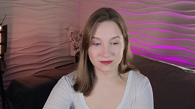 Snapshot of saint_trisha chatting on April 30, 2026, 8:27 pm saint trisha online show from April 30, 2026, 8:27 pm