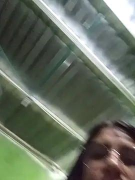 Nathaly 12 online show from December 5, 2025, 4:11 am