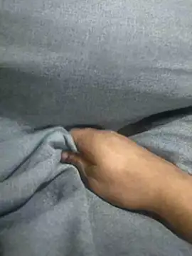 FineMask85 online show from December 5, 2025, 5:11 pm