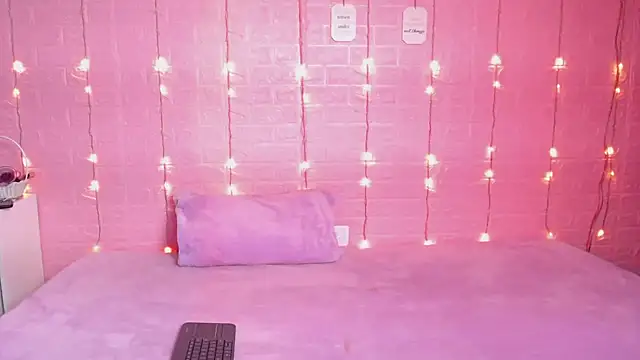 wet valery online show from March 19, 2026, 11:10 am