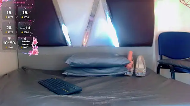 alexsandra kiss online show from September 19, 2025, 11:25 am