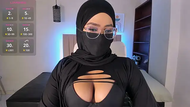 Sasha Anaan online show from September 10, 2025, 8:46 am