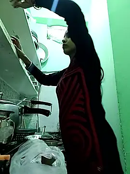 Hotty-Nidhi online show from January 12, 2026, 3:30 pm