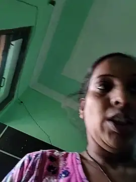 Hotty-Nidhi online show from November 11, 2025, 3:34 am