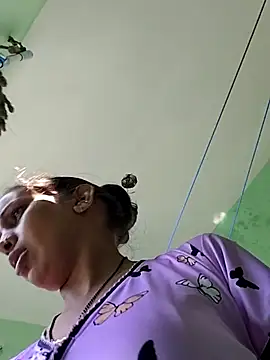 Hotty-Nidhi online show from November 7, 2025, 4:50 am