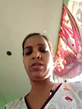 Snapshot of Hotty-Nidhi chatting on March 3, 2026, 3:13 am Hotty-Nidhi online show from March 3, 2026, 3:13 am