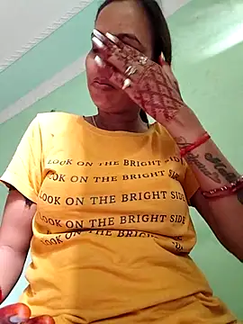 Snapshot of Hotty-Nidhi chatting on February 21, 2026, 3:08 am Hotty-Nidhi online show from February 21, 2026, 3:08 am