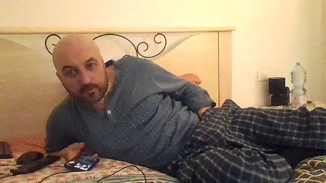 maxxxio12 online show from March 8, 2025, 2:40 pm