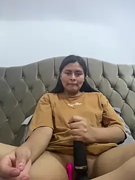 antonella774 online show from April 2, 2026, 4:02 pm