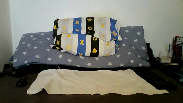 GermanAnonymxh online show from December 17, 2025, 2:27 am