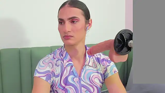 Snapshot of shantall_skinny chatting on December 21, 2025, 11:16 pm shantall skinny online show from December 21, 2025, 11:16 pm