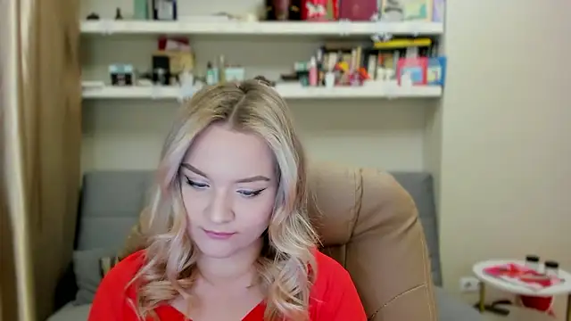 Kara Smith  online show from January 16, 2026, 11:20 pm