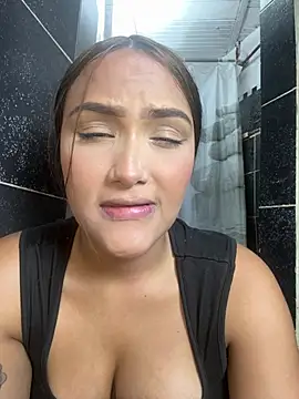 iamsara 21 online show from June 30, 2026, 4:23 am