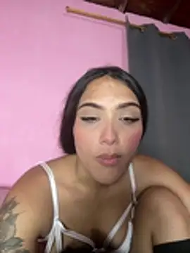 iamsara 21 online show from April 3, 2026, 9:49 am