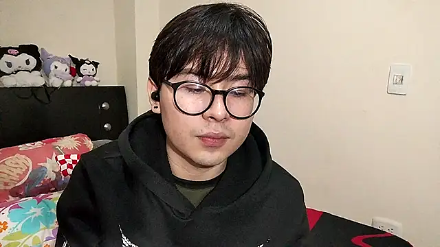 Dante Gothic online show from December 1, 2025, 11:27 pm