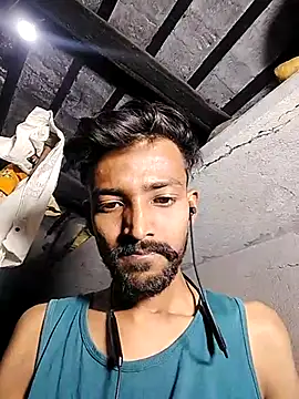 India HOT23 online show from March 17, 2025, 8:19 pm