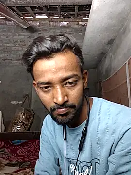 India HOT23 online show from December 19, 2025, 4:49 am