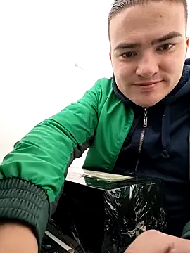 Andy-rtg online show from April 14, 2026, 1:49 pm