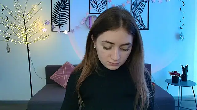 Snapshot of LilyHaart chatting on March 20, 2025, 9:37 am LilyHaart online show from March 20, 2025, 9:37 am