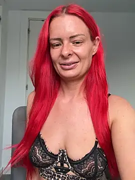 FariBanxOfficial online show from June 22, 2026, 6:05 pm