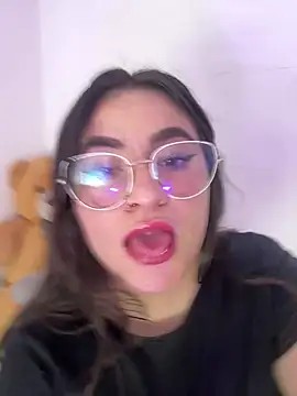 HADARA   online show from April 8, 2026, 10:55 pm