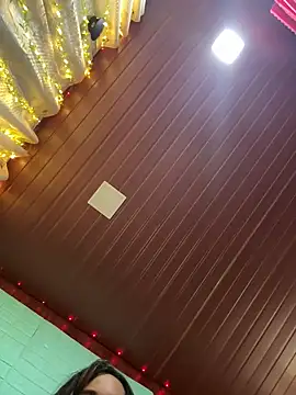 lustyindiancouple online show from October 5, 2025, 9:05 pm