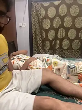 lustyindiancouple online show from March 15, 2025, 7:09 am