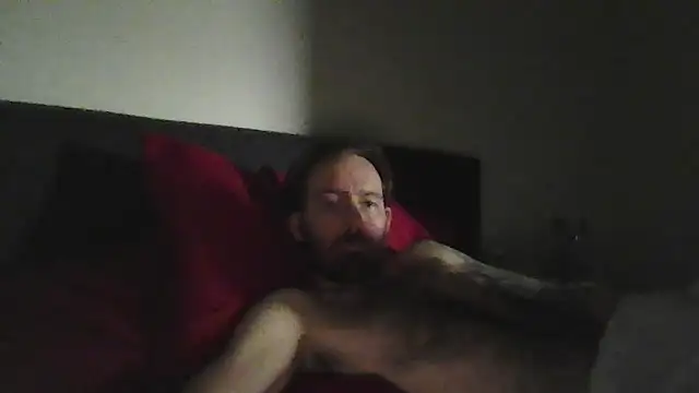 Snapshot of whowantsacreampie chatting on March 3, 2026, 7:43 pm whowantsacreampie online show from March 3, 2026, 7:43 pm