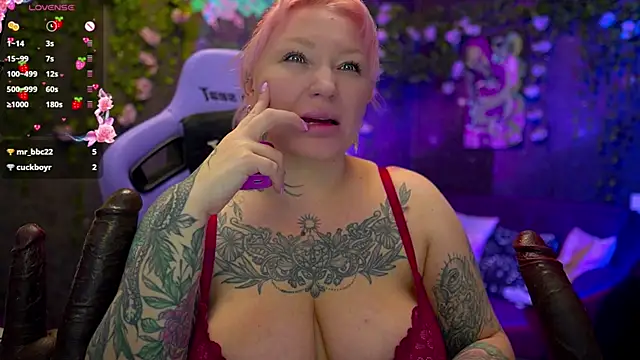 BlackedBarbie online show from October 25, 2025, 1:12 pm