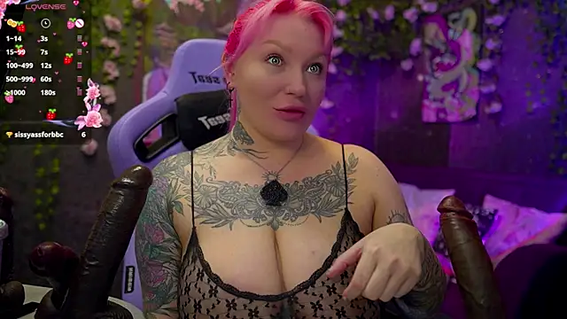 BlackedBarbie online show from November 8, 2025, 6:22 pm