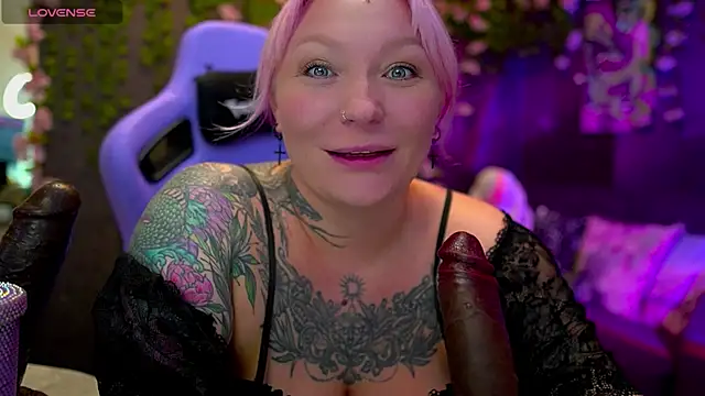 BlackedBarbie online show from September 17, 2025, 6:54 pm