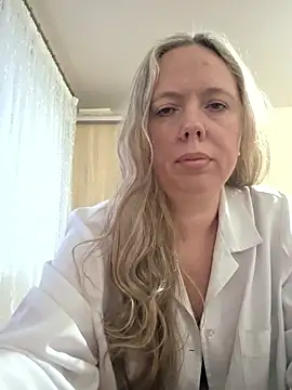 Irina3718 online show from January 18, 2026, 2:31 pm